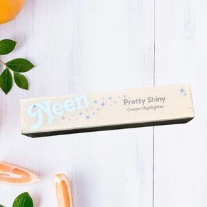 Neen Women's Metta Face Eyes And Lips Pretty Shiny Cream Highlighter .5oz NWT